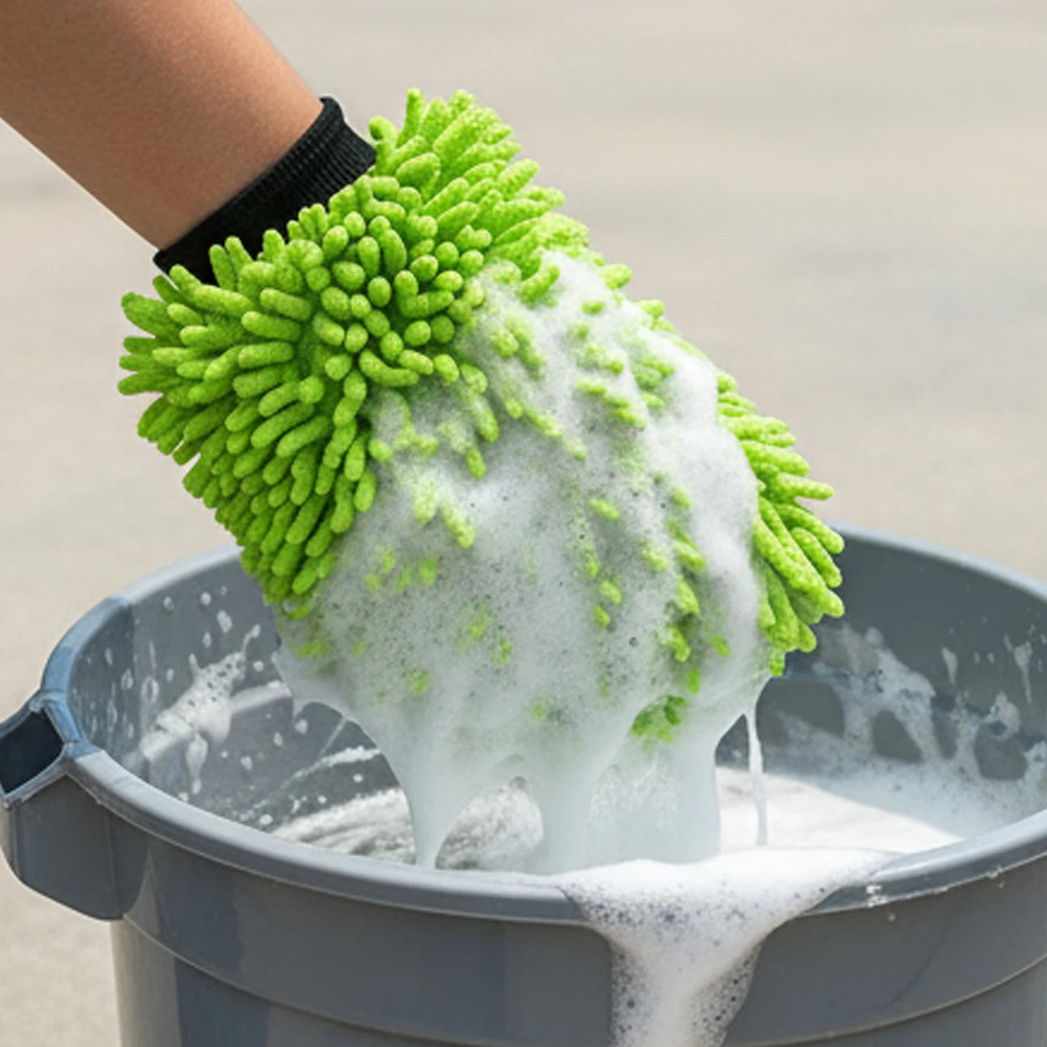 Non-Scratch Microfiber Cleaning Mitt for Cars